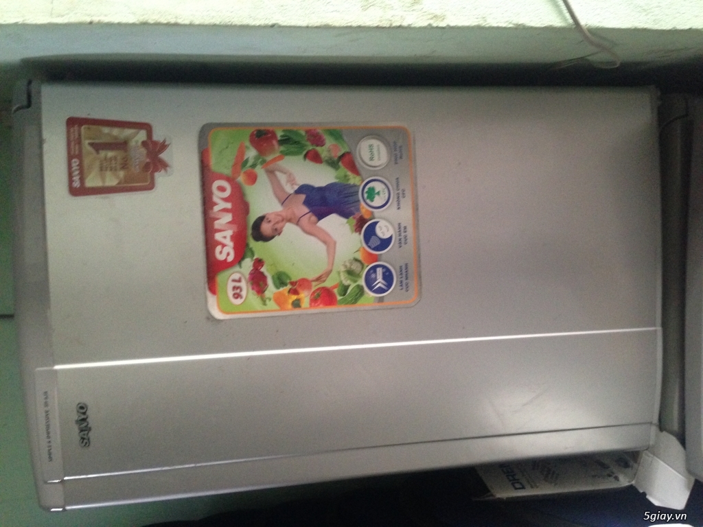 Tủ lạnh hiệu sanyo 90l - 2