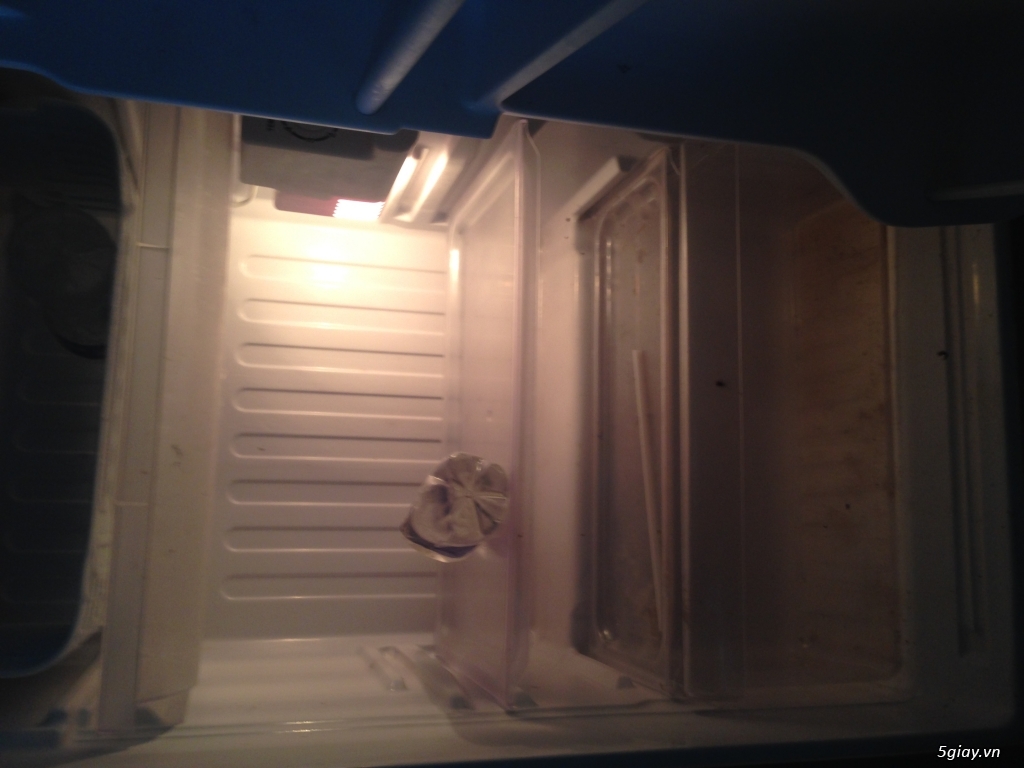 Tủ lạnh hiệu sanyo 90l - 4