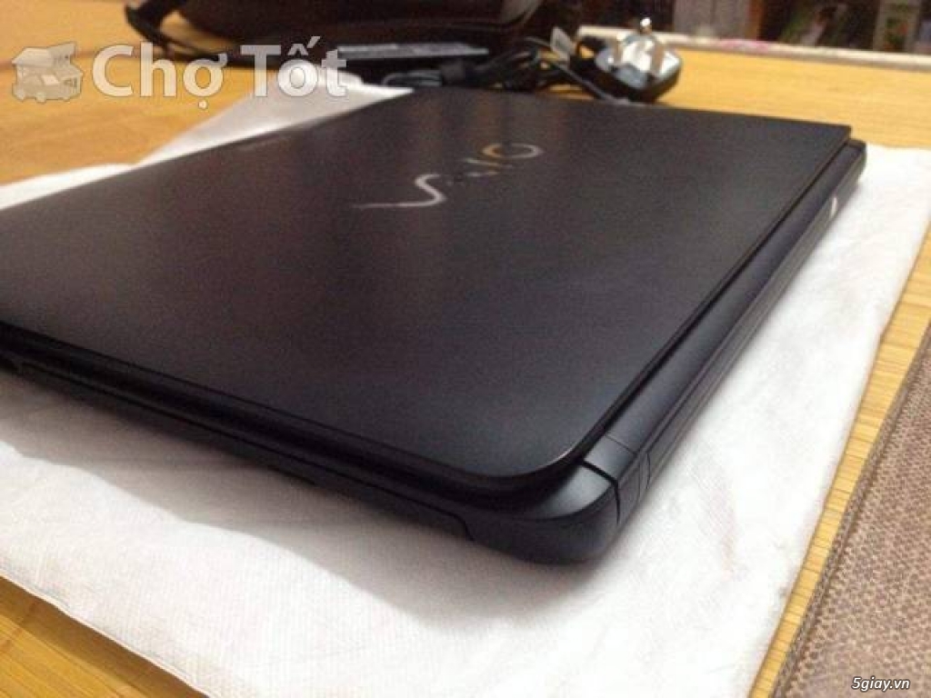 Laptop Sony Vaio SVF14217SGB