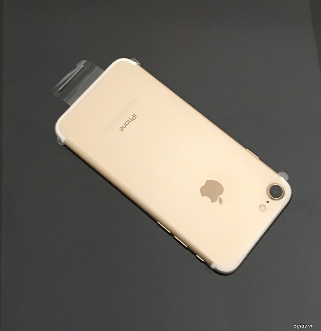 iphone 7-32 gold new chua active 10tr - 1