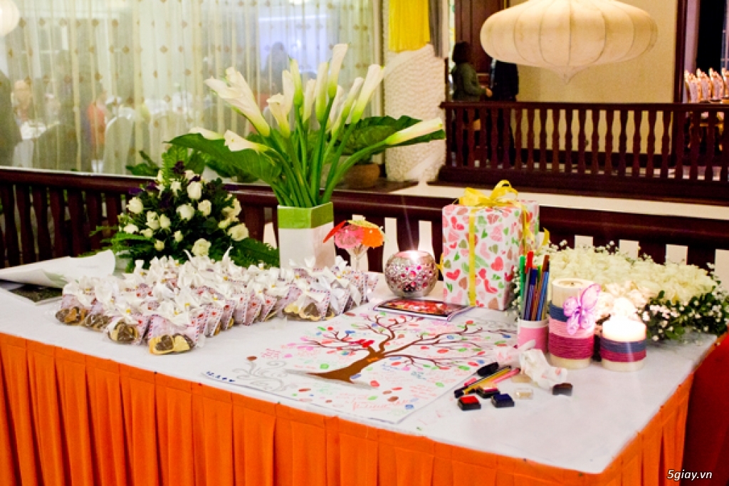 khăn ăn khăn trải bàn nhà hàng chuyên ngiệp - 4