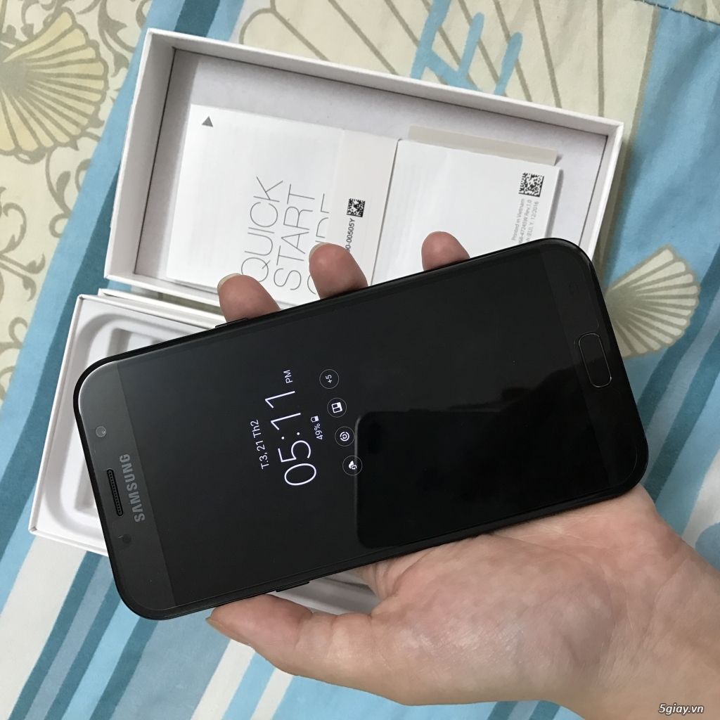 Samsung galaxy A7 (2017) Black - Chính hãng - mới mua 3 ngày - 99% - 4
