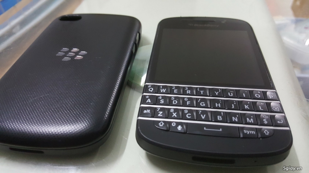 Blackberry Q10 Cần bán - Giá tốt