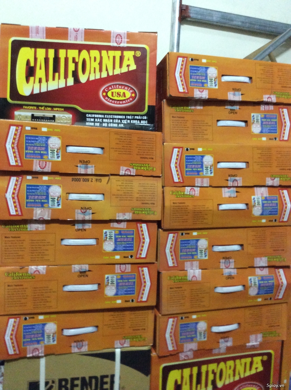 ĐẦU DVD CALIFORNIA 888 - 5