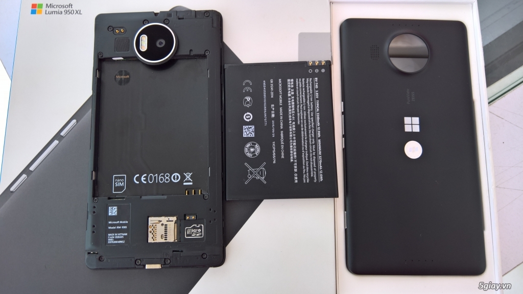 lumia 950xl bh 24/10 fptshop mới 98% - 2