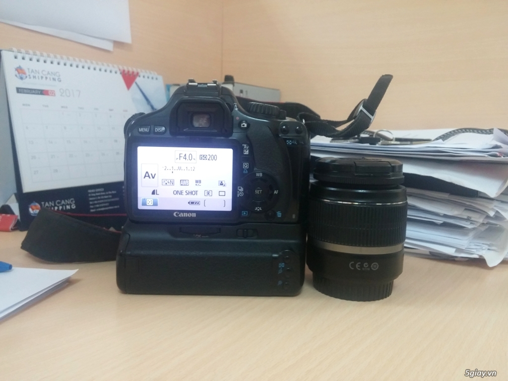Bán CANON 550D+kit+ lens 50 f1.8+Grip - 1