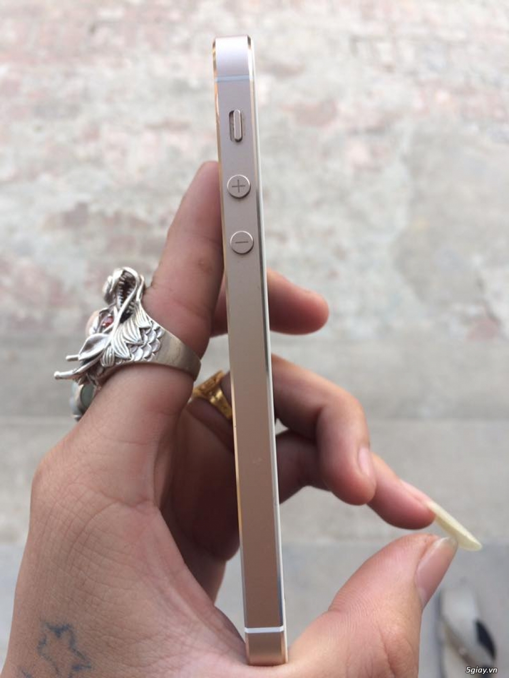 Iphone 5s gold vỏ zin99% - 5