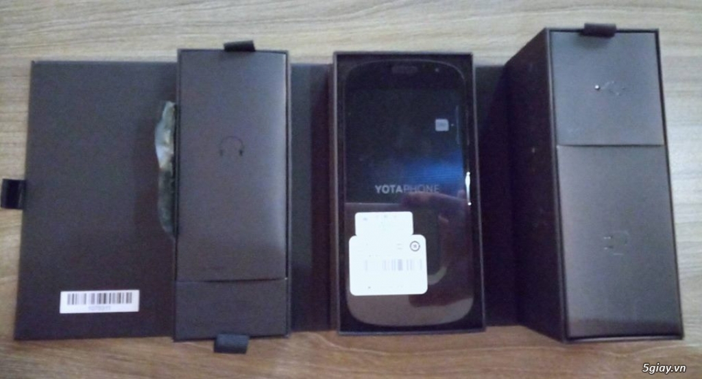 Điện thoại 2 màn hình Yotaphone 2, hàng new fullbox