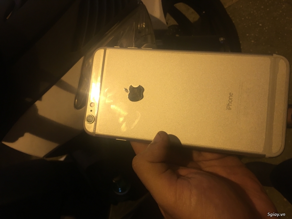 IPhone 6 Plus 16GB QT Silver cực đẹp . Máy zin . Pin tốt . Giá rẻ .