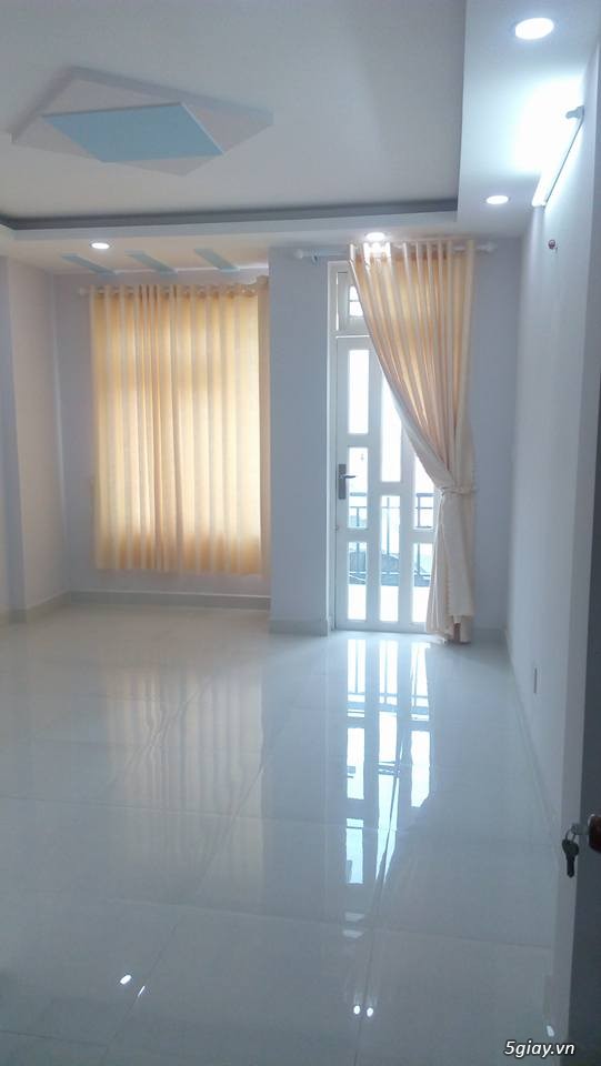 CẦN BÁN NHÀ  4X13m, 2 LẦU,1LỮNG,HẺM 237/../.. PHẠM VĂN CHIÊU,GIÁ 3,3 T