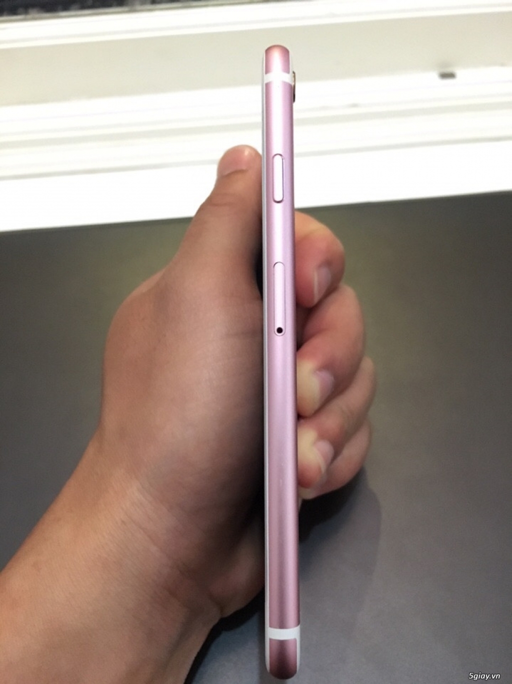 Bán iphone 6s-16gb-rose gold-lock nhật 99% zin all nguyên bản.