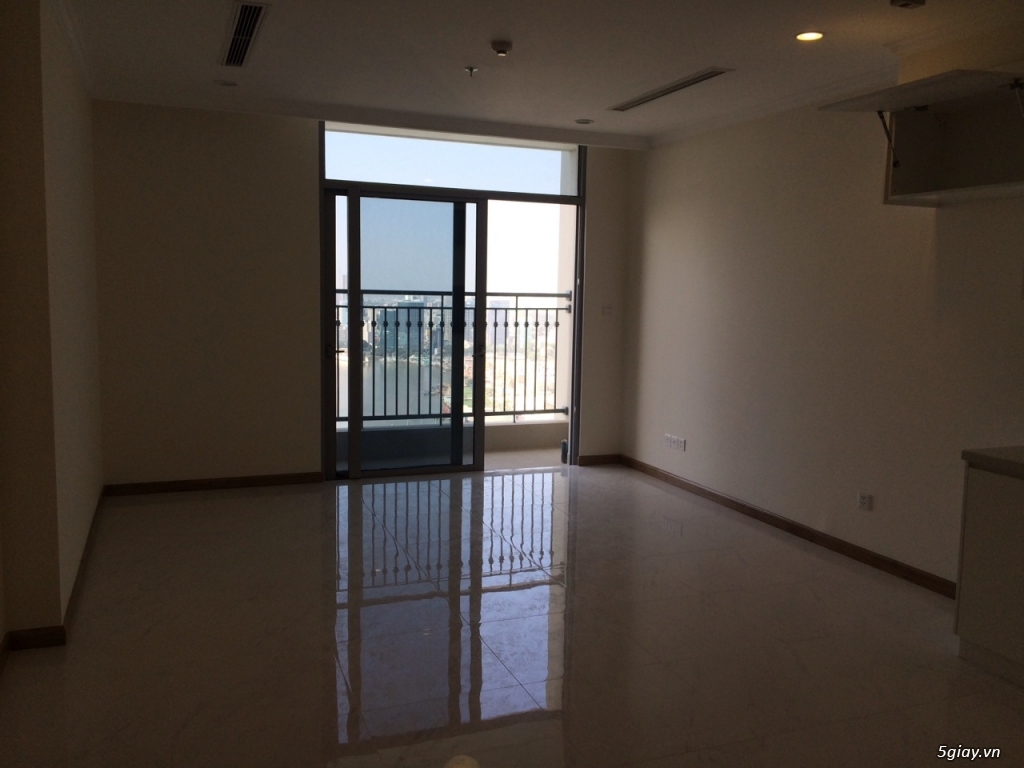 Cần tiền bán gấp căn hộ chung cư cao cấp 1PN Vinhomes Central Park - 3