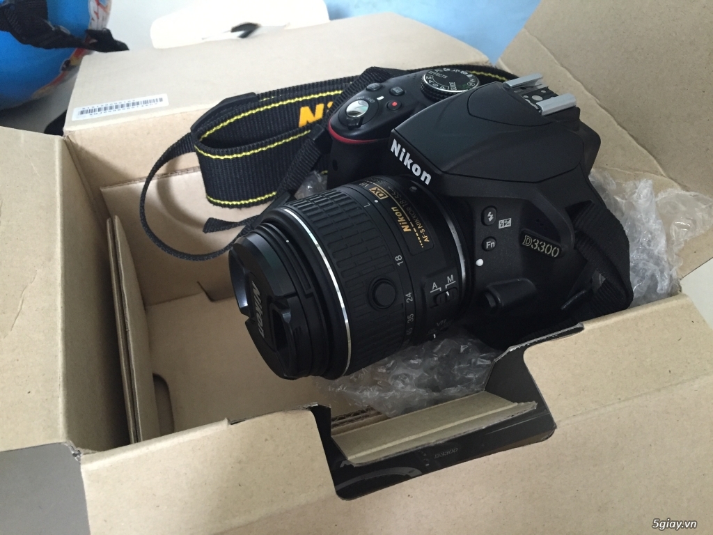 Cần bán máy ảnh Nikon D3300 + kit 18 55 - 1