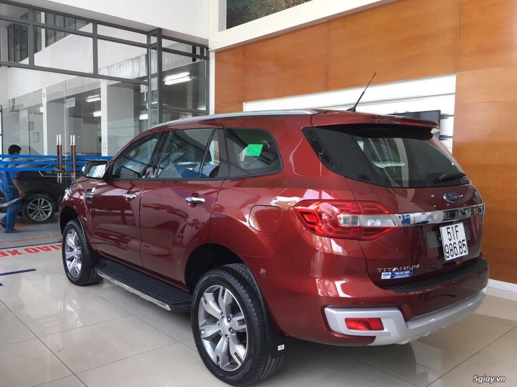 Ford Everest 2017 giá tốt, xe nhập khẩu Thái Lan - 12