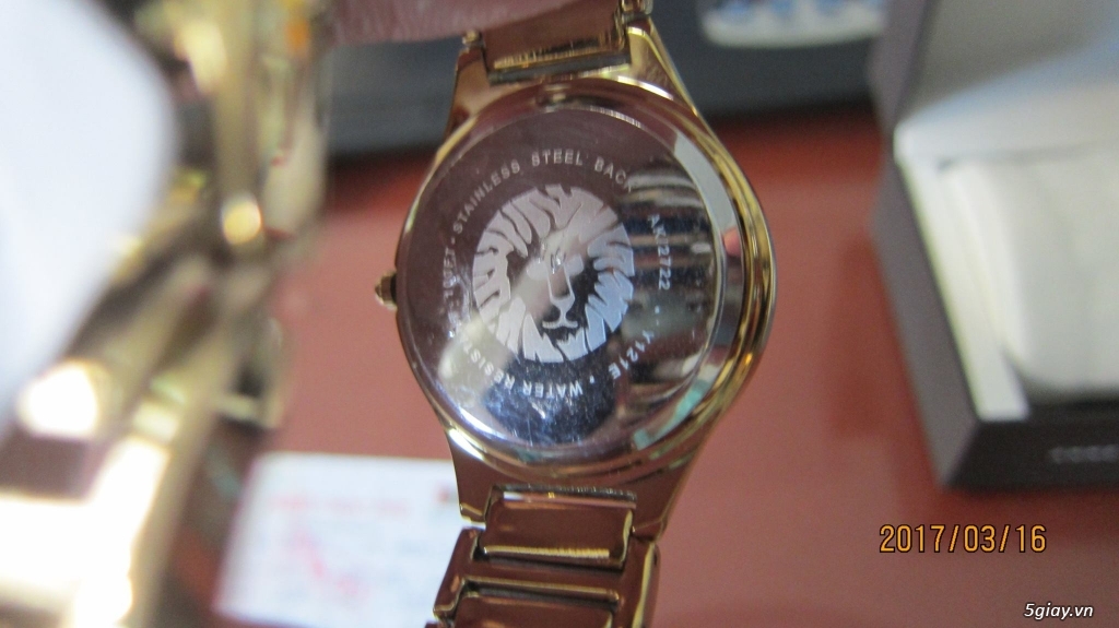 Đồng hồ Anne Klein, xách tay Mỹ về, fake đền gấp 10 lần - 1