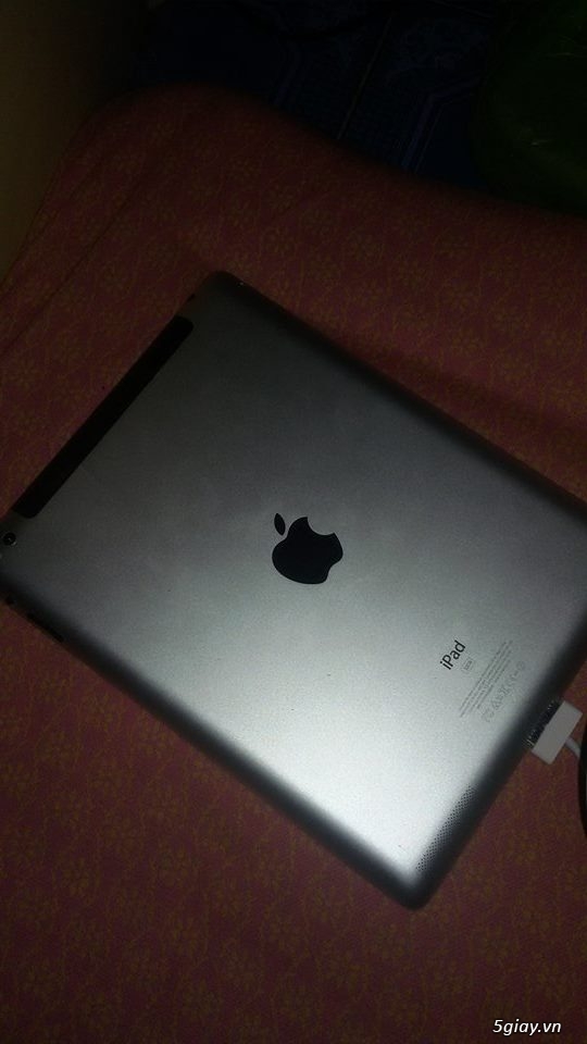 HCM - - Ipad 3 32GB,3g | 5giay