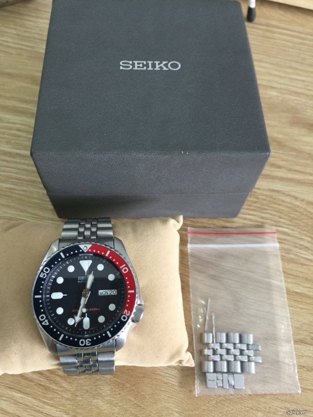 Đồng hồ seiko diver 200m skx009k2 | 5giay