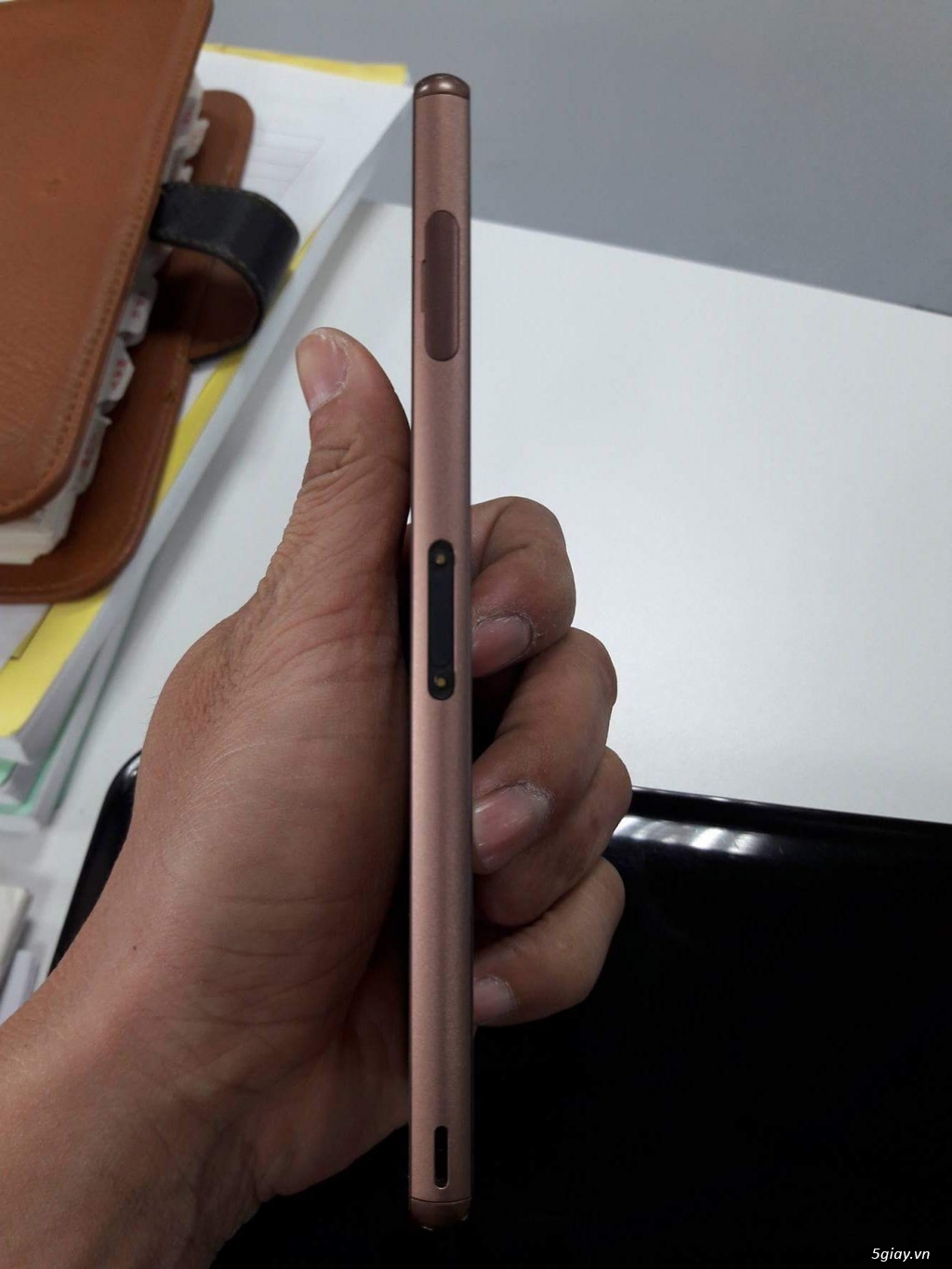 XPERIA Z3 chính hãng - 2