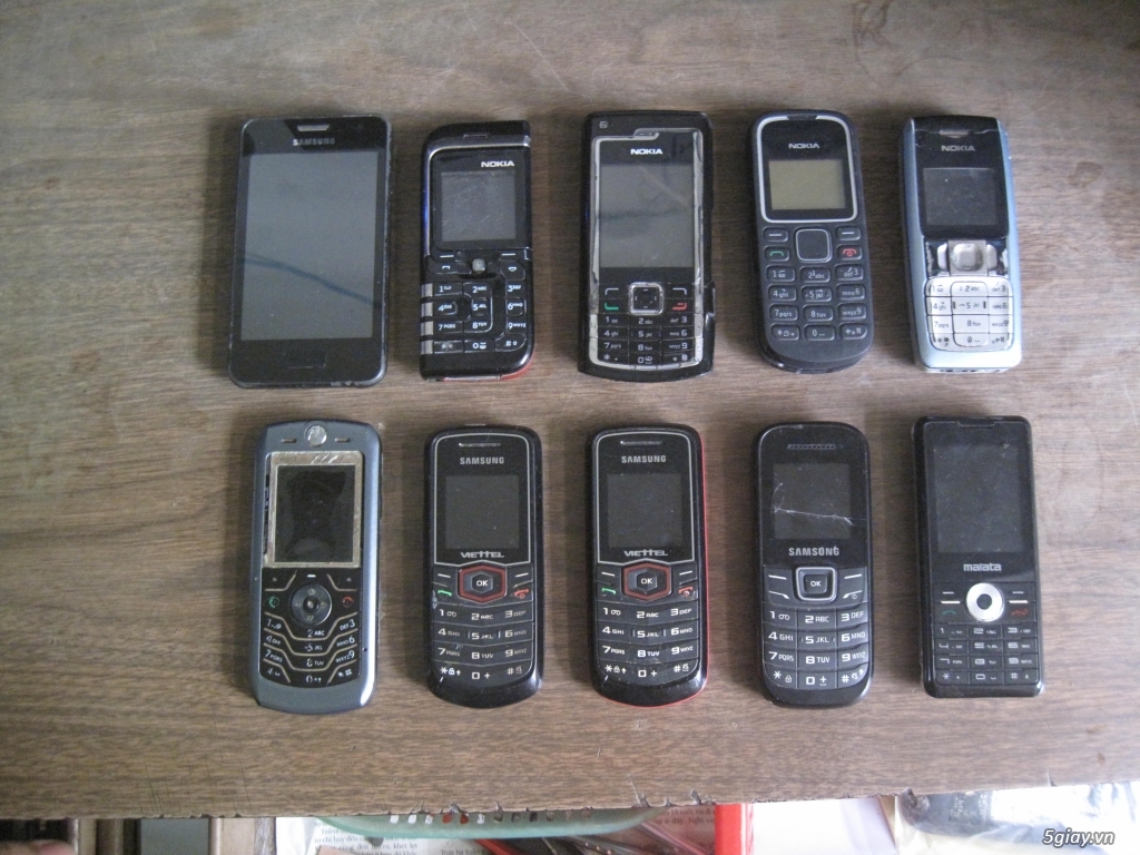 thanh lý nhanh đống xác sống điện thoại cỏ các loại