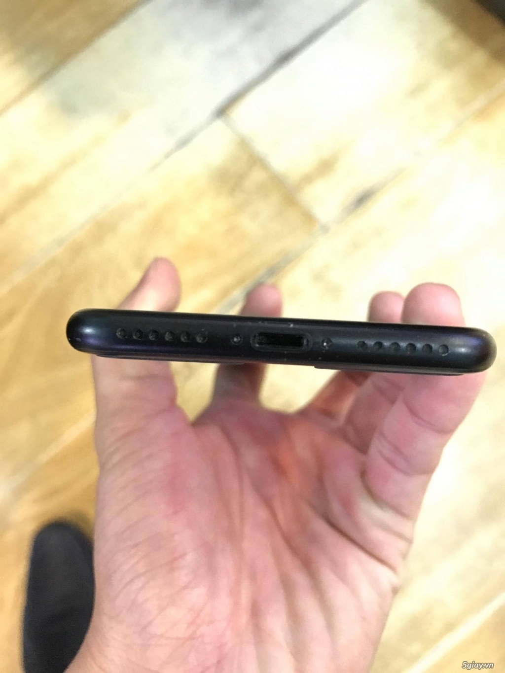 iPhone 7 Black 32GB QT còn BH 1 ĐỔI 1 TỚI 09/2017 (TẠI VĨNH PHÁT) - 1