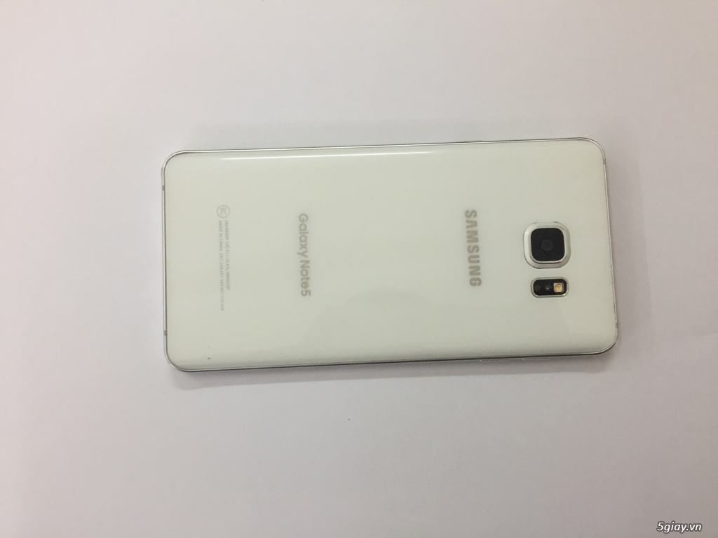 Bán Samsung galaxy Note 5 64GB , BlackBerry Passport Đen bản quốc tế - 1