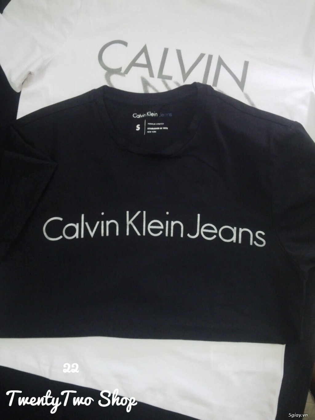 Áo thun Calvin Klein chính hãng-Page 1-Diễn đàn mua bán Online