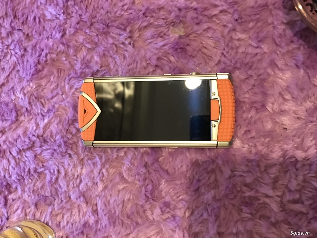 BÁN ĐIÊN THOẠI VERTU TOUCH SMILE TRAIN