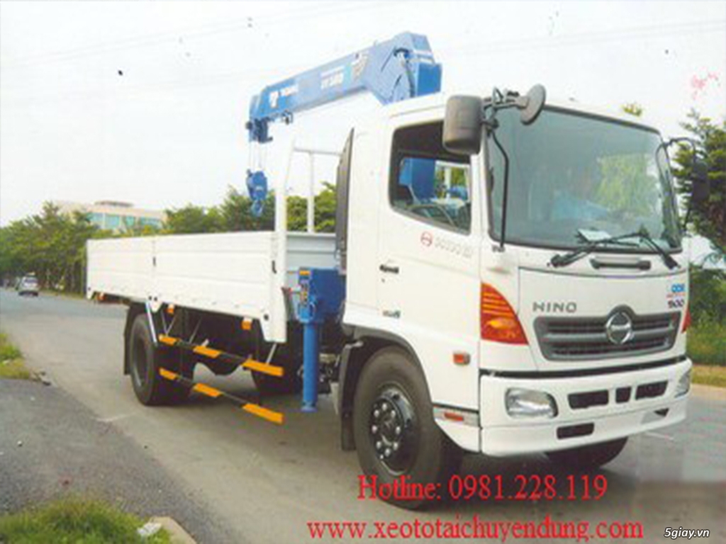 Xe tải Hino FG8JPSB gắn cẩu Unic V553 - 1
