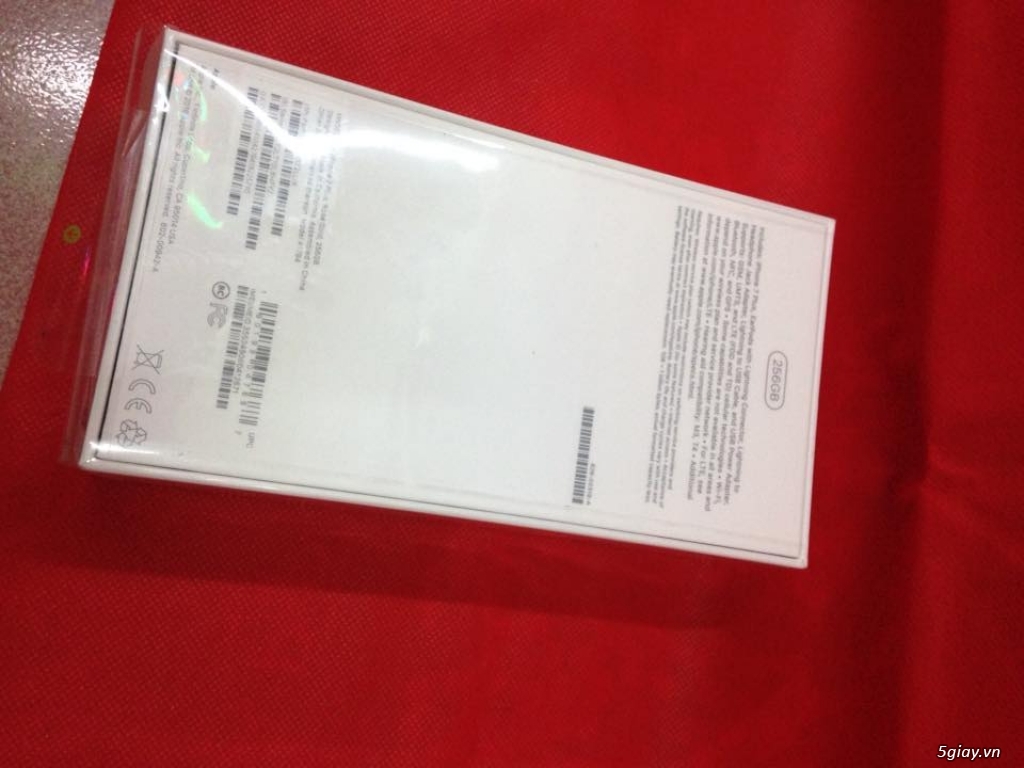 Mới về 2 con táo brandnew