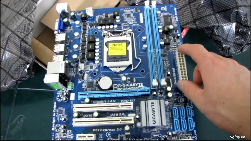 LO MAIN GIGABYE GA-F2A55-DS3 CON MOI 98%. - 2