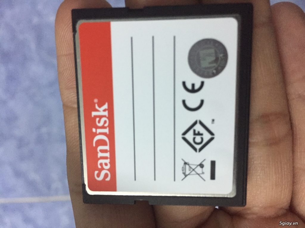 cần bán thẻ nhớ  CF Sandisk ultra 16gb 333x toc do 50mb/s - 1