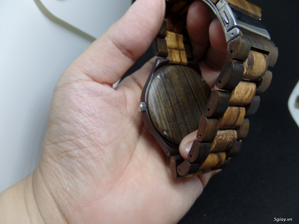 Đồng hồ đeo tay gỗ - Quà tặng đẳng cấp sang trọng cho các quý ông - 24