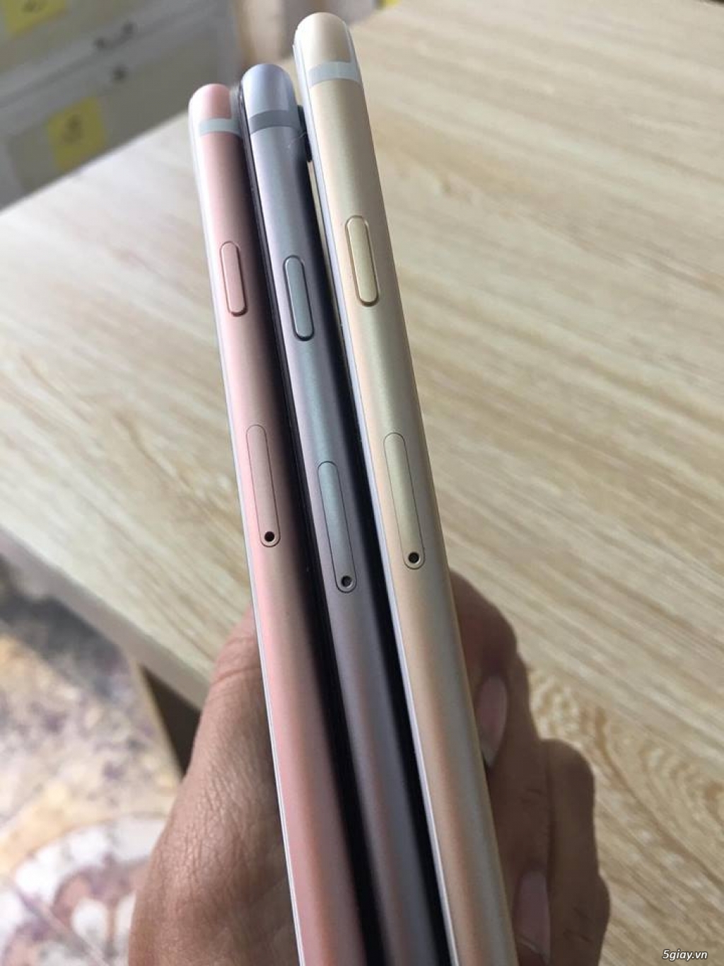 Bán buồn bán lẻ Iphone bản quốc tế, cam kết máy nguyên Zin