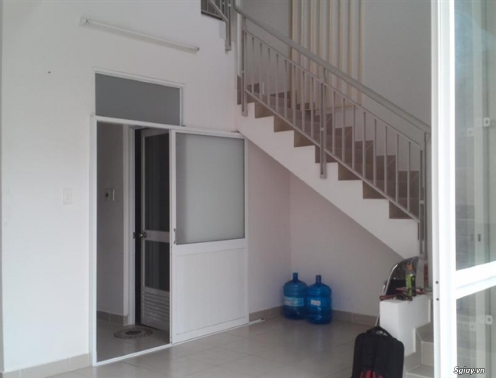 Chính chủ cần sang lại shophouse Ehome 3 view Hồ Bơi,85m2 - 2,3 tỷ TL - 1