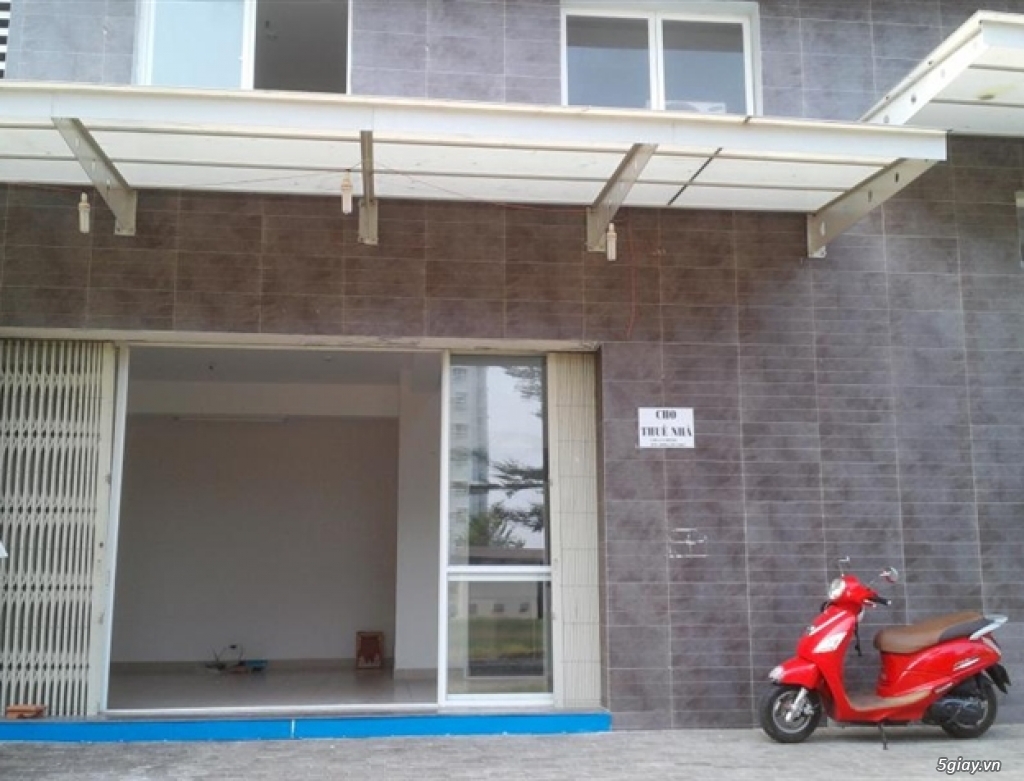 Chính chủ cần sang lại shophouse Ehome 3 view Hồ Bơi,85m2 - 2,3 tỷ TL - 2