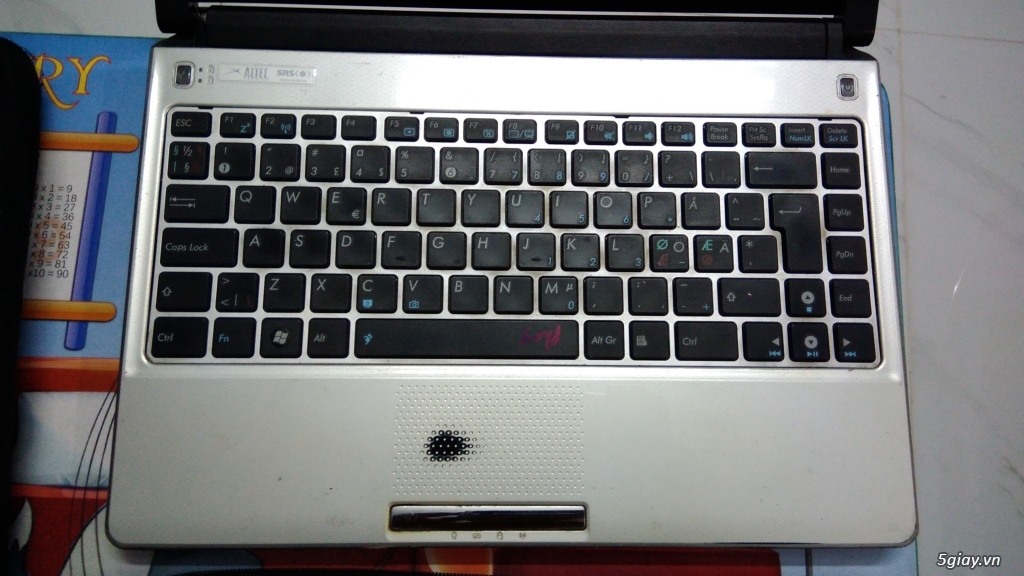 [HCM] Cần ra đi Laptop Asus UL30A SU7300 ram4gb - 3