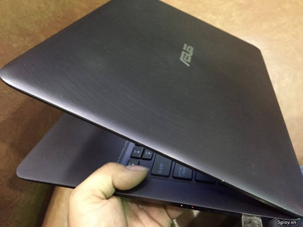 Laptop cũ Asus UX305FA Core M-5Y71 Ram8 SSD256 nhỏ mỏng gọn - 3