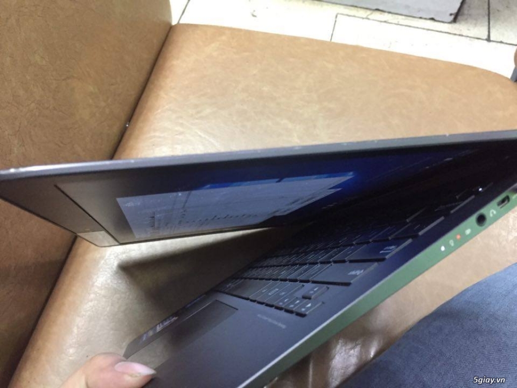 Laptop cũ Asus UX305FA Core M-5Y71 Ram8 SSD256 nhỏ mỏng gọn - 2
