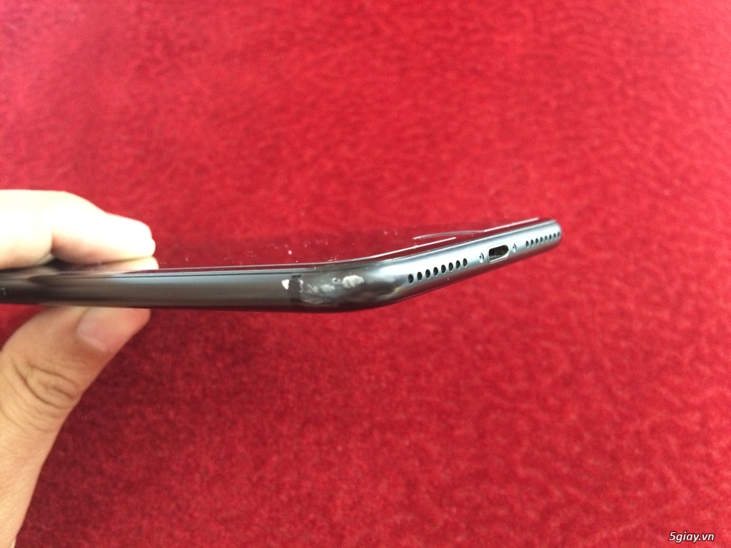 iPhone 7 Plus Matte Black 128GB giá quá rẻ! - 4