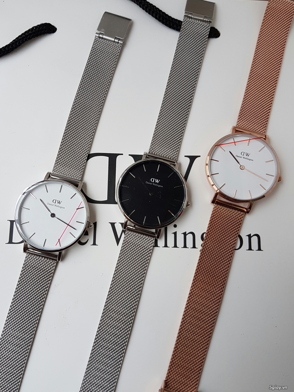 Đh Nam Nữ chính hãng hiệu Daniel Wellington mới 100% Full Box giá cực tốt - 35