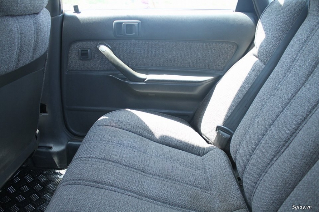 Bán Camry 2.0 tự động đăng kí 97,đời 89 chính chủ giá 125tr - 3
