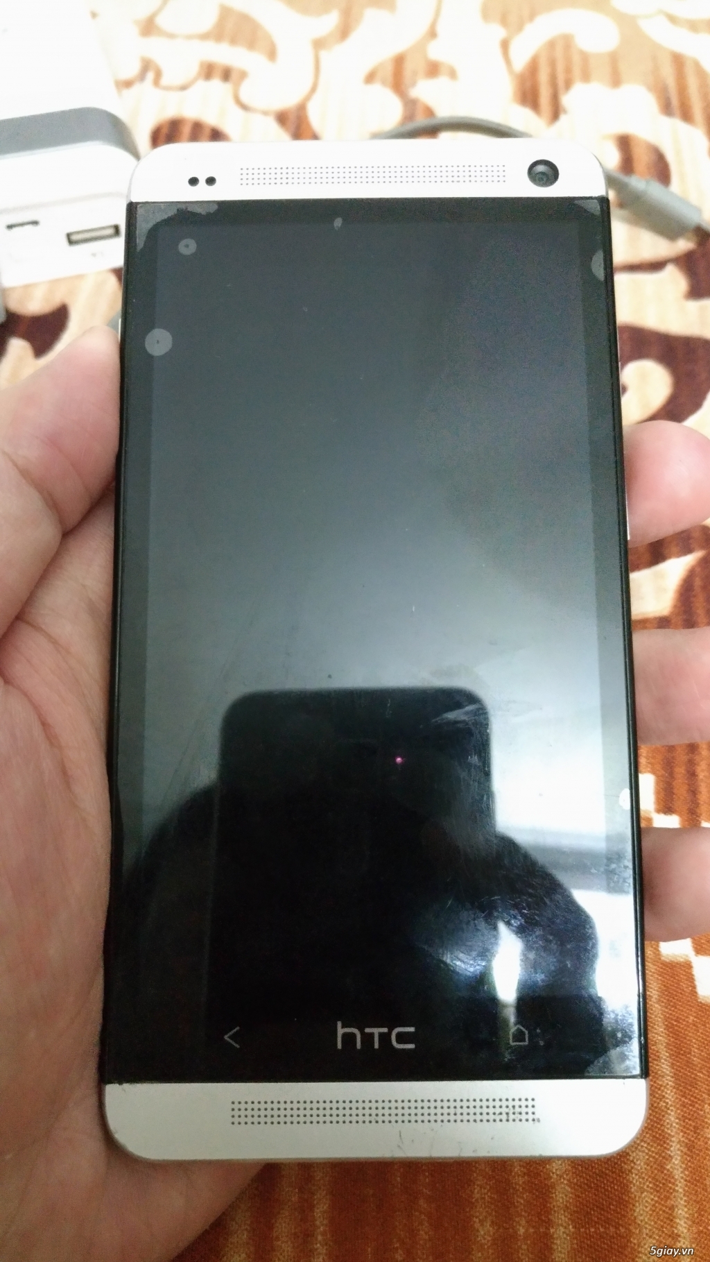 HTC M7 800K , 626G + 1TR6 - 4
