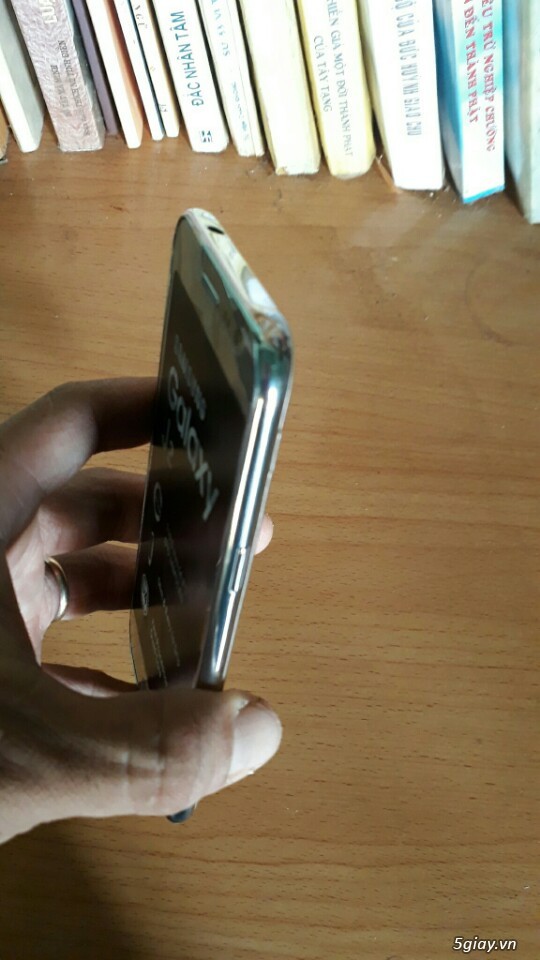 SAMSUNG J2 (2016) - 2