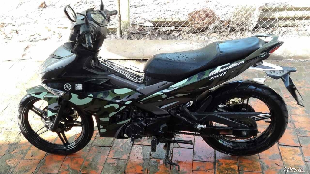 EX 150 CAMO - 1