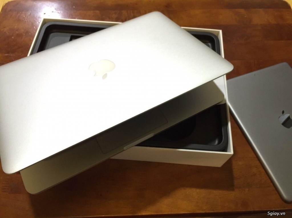 Macbook pro mf839 late2015 mới 99%