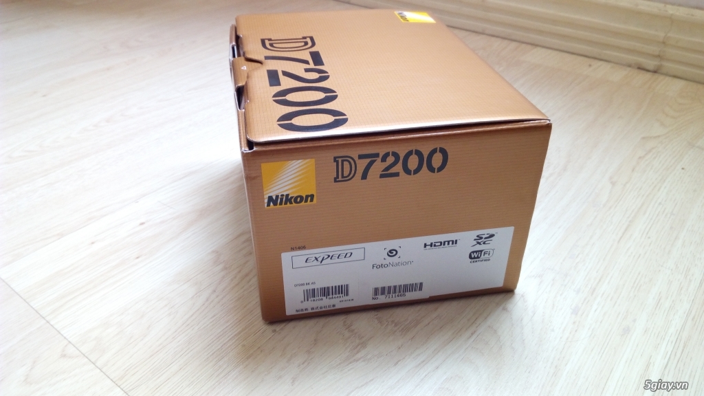 Nikon D7200 + len kit 50mm - 1:1.8D - 1