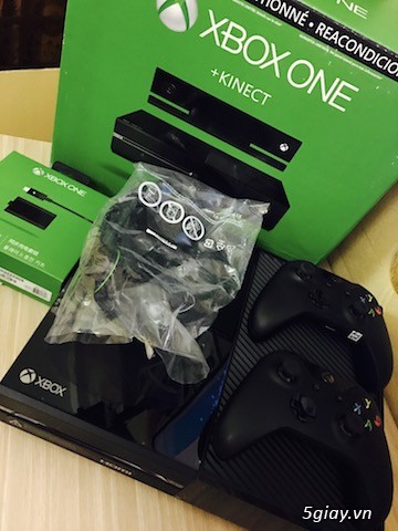 Xbox One 500Gb - Tay cầm xbox one