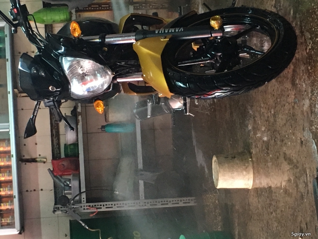 Cần bán xe Fzs 150cc , đăng ký 2014, chạy được 3000 km, tp hcm