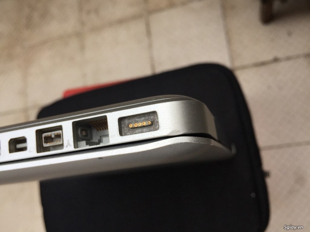 Macbook Pro 13 inch Mid 2009 - 6