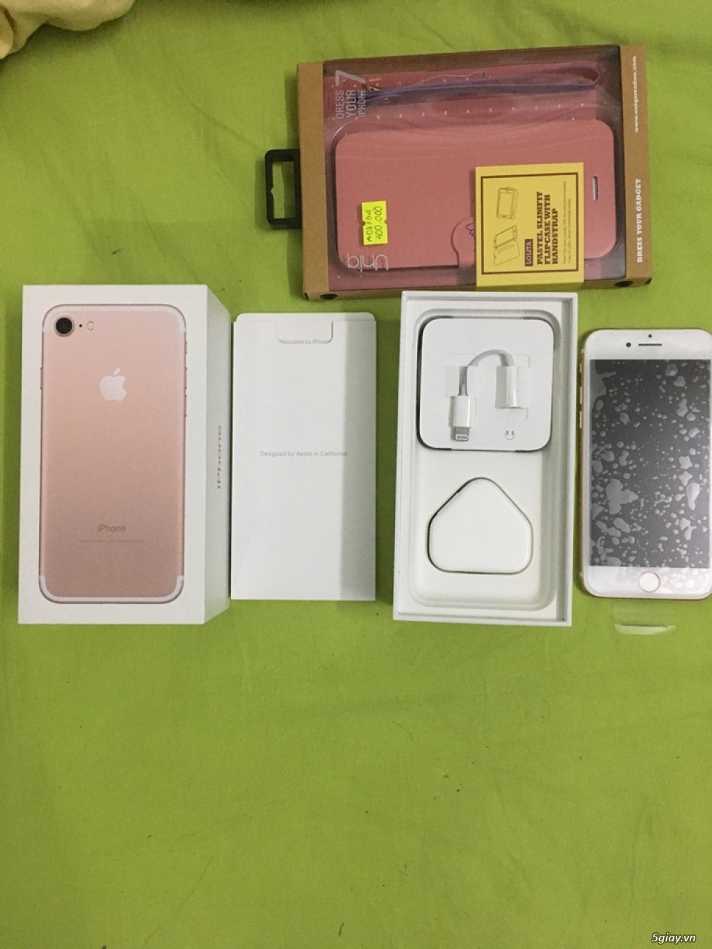 Cần bán iphone 7 Rose 128gb mới active được 5 ngày - 1